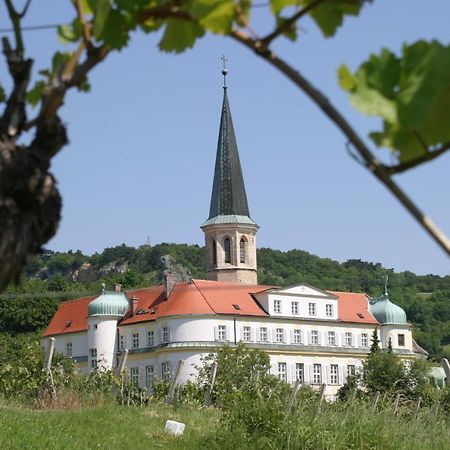 Schloss Gumpoldskirchen Hotel Ngoại thất bức ảnh